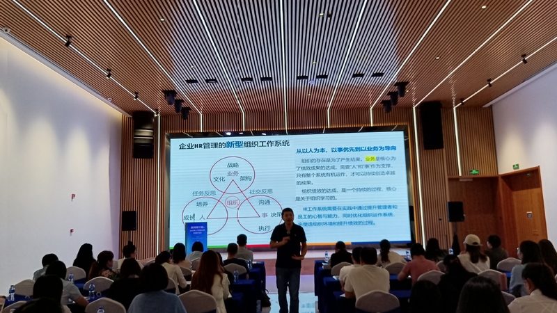代理记账与会计外包哪个划算